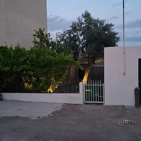 Oda ve Kahvaltı Il Cortile